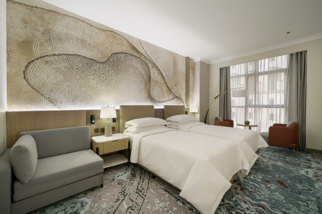 Rotana Al Manakha